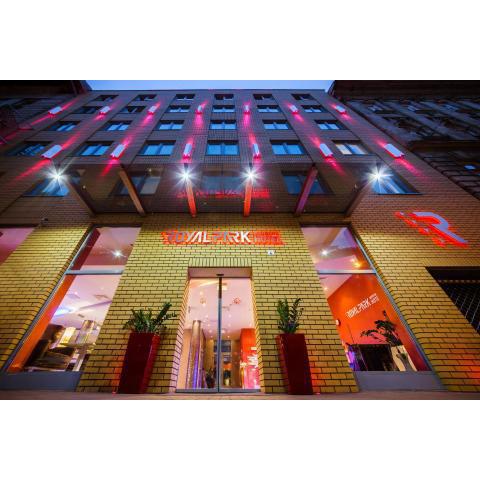 Royal Park Boutique Hotel